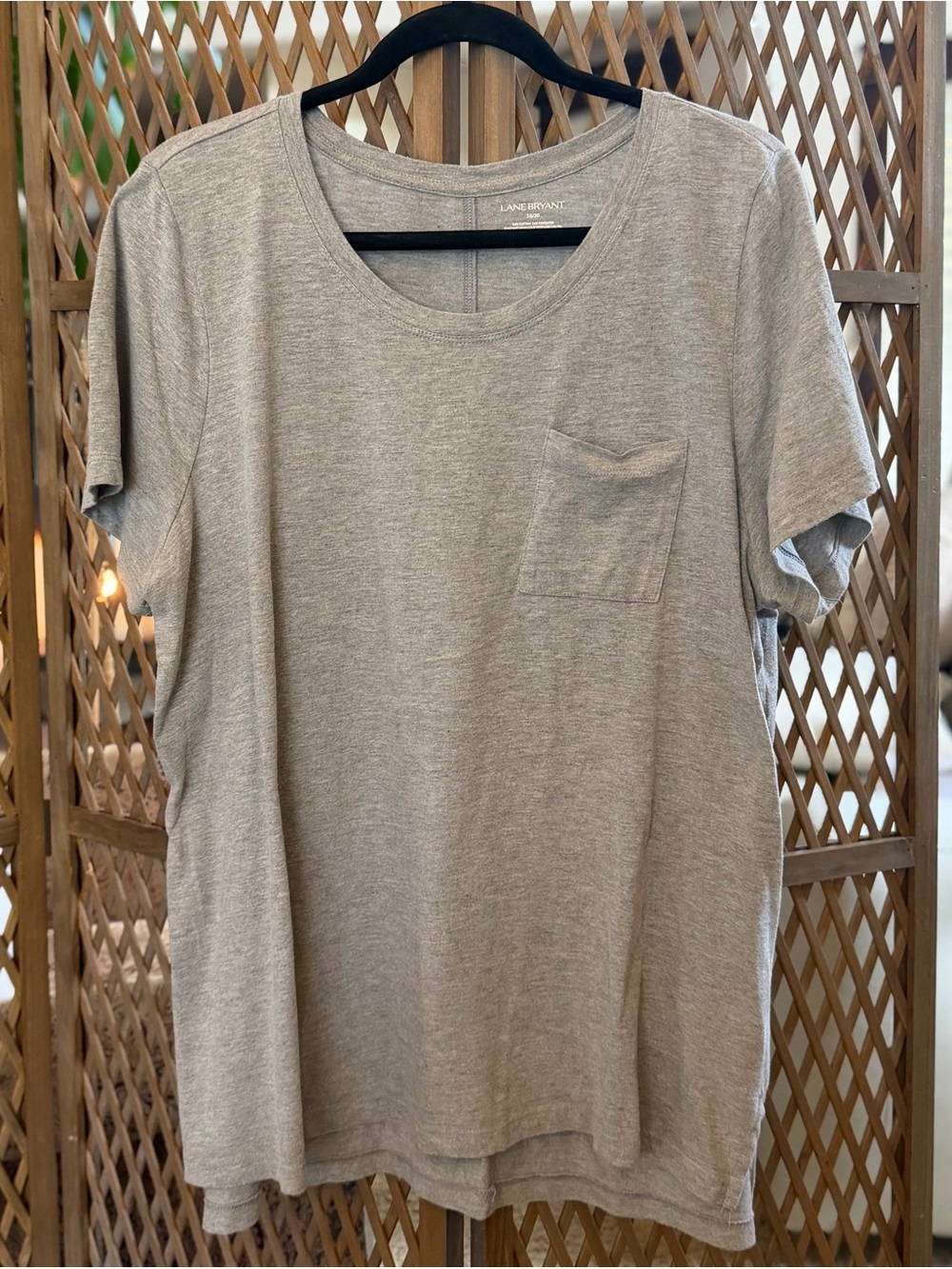 Lane Bryant Heather Gray Short Sleeve Pocket Crew Tee size 18/20